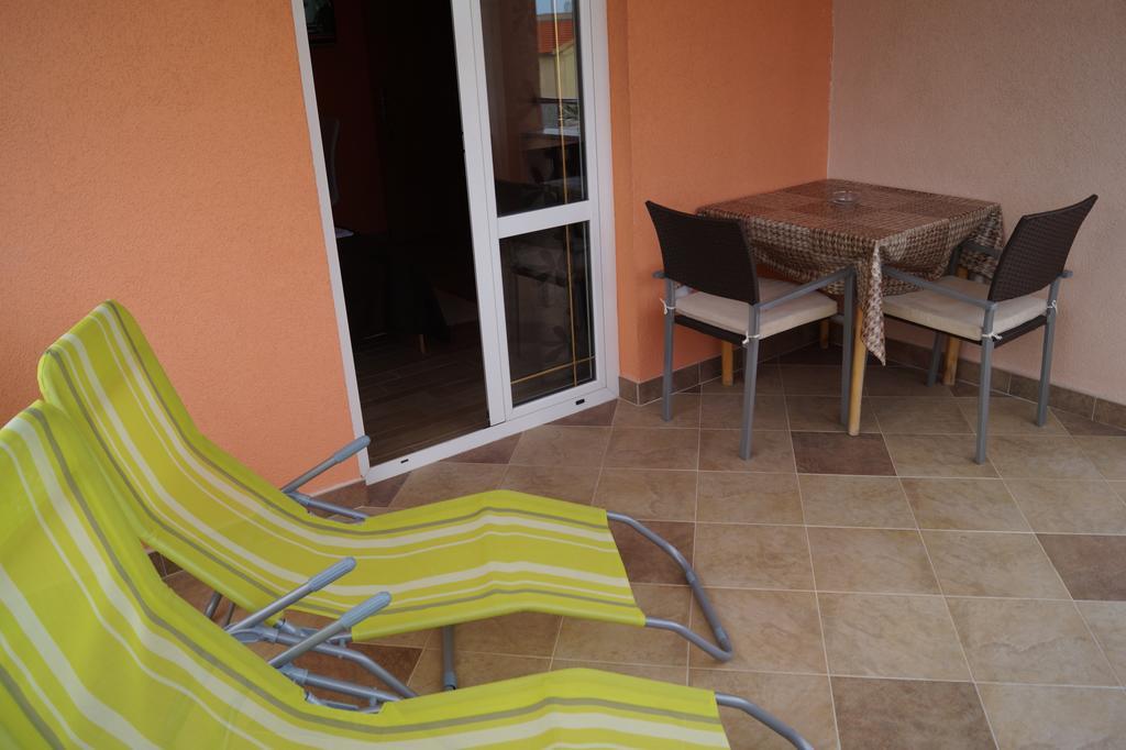 Apartments Tomic Biograd Na Moru Chambre photo